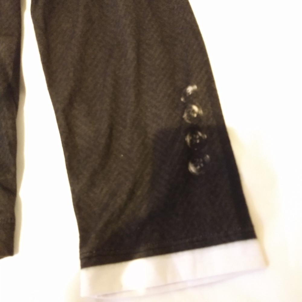 Shirt - Picture 4 of 4